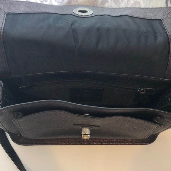 Excellent condition Coach satchel/crossbody - Picture 5 of 6